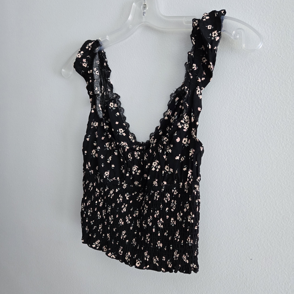 Streetwear Society Black Floral Top - Picture 6 of 8